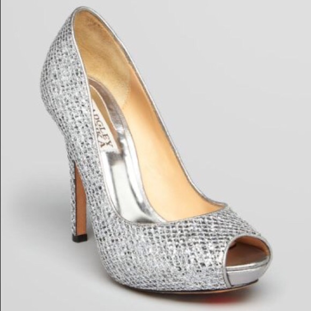 Badgley Mischka Humbie Pumps